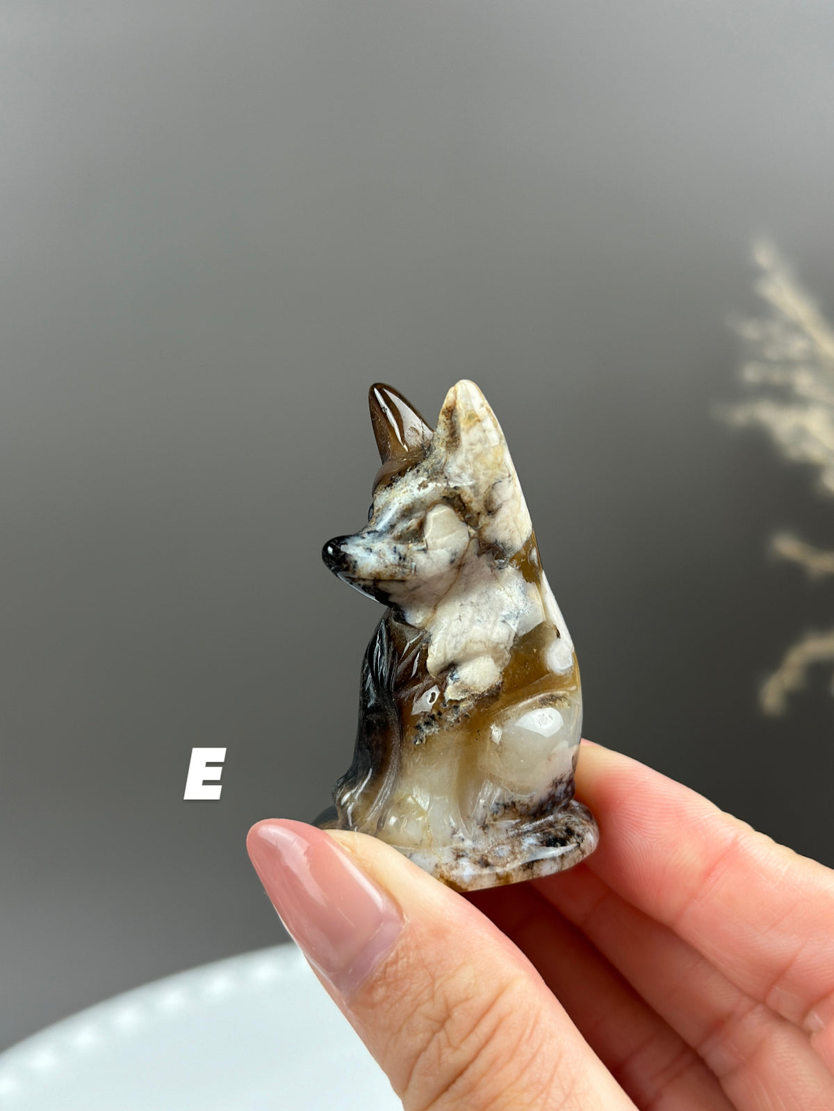 Black Flower Agate Small Crystal Fox Carvings