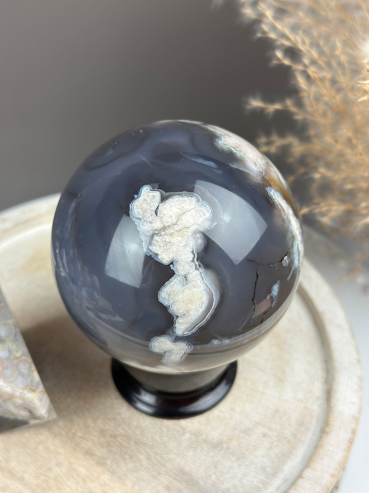 GEORGIA Black Flower Agate Sphere 81mm // 3.2”