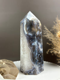 MIDNIGHT WINTER Moody Blues & Quartzy Statement Flower Agate 8” Tower