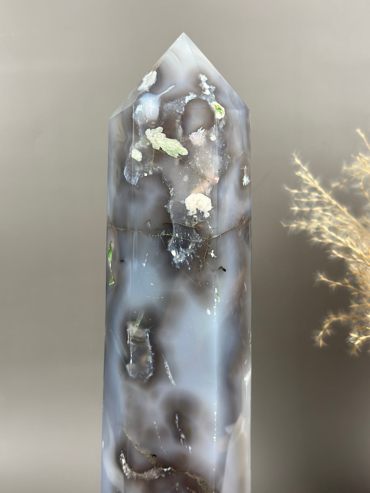 EDWARD Tall Dark n Moody Statement Flower Agate 12.5” Tower