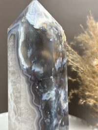 MIDNIGHT WINTER Moody Blues & Quartzy Statement Flower Agate 8” Tower