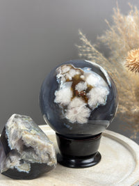 GEORGIA Black Flower Agate Sphere 81mm // 3.2”