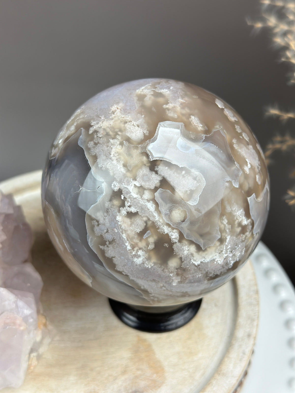 FLEUR Golden Taupe & Blue Banded Statement Flower Agate Sphere 95mm // 3.75”