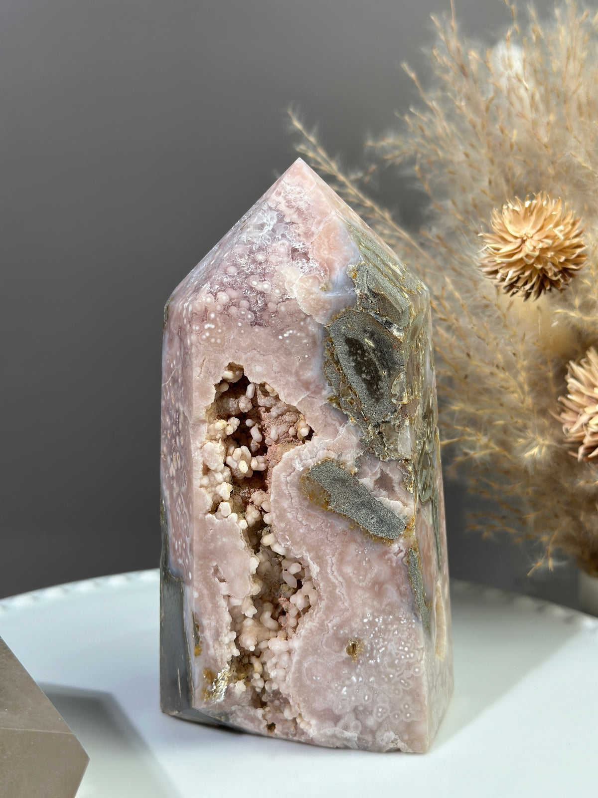 PARIS Quartzy Pink Amethyst Flower Agate Tower