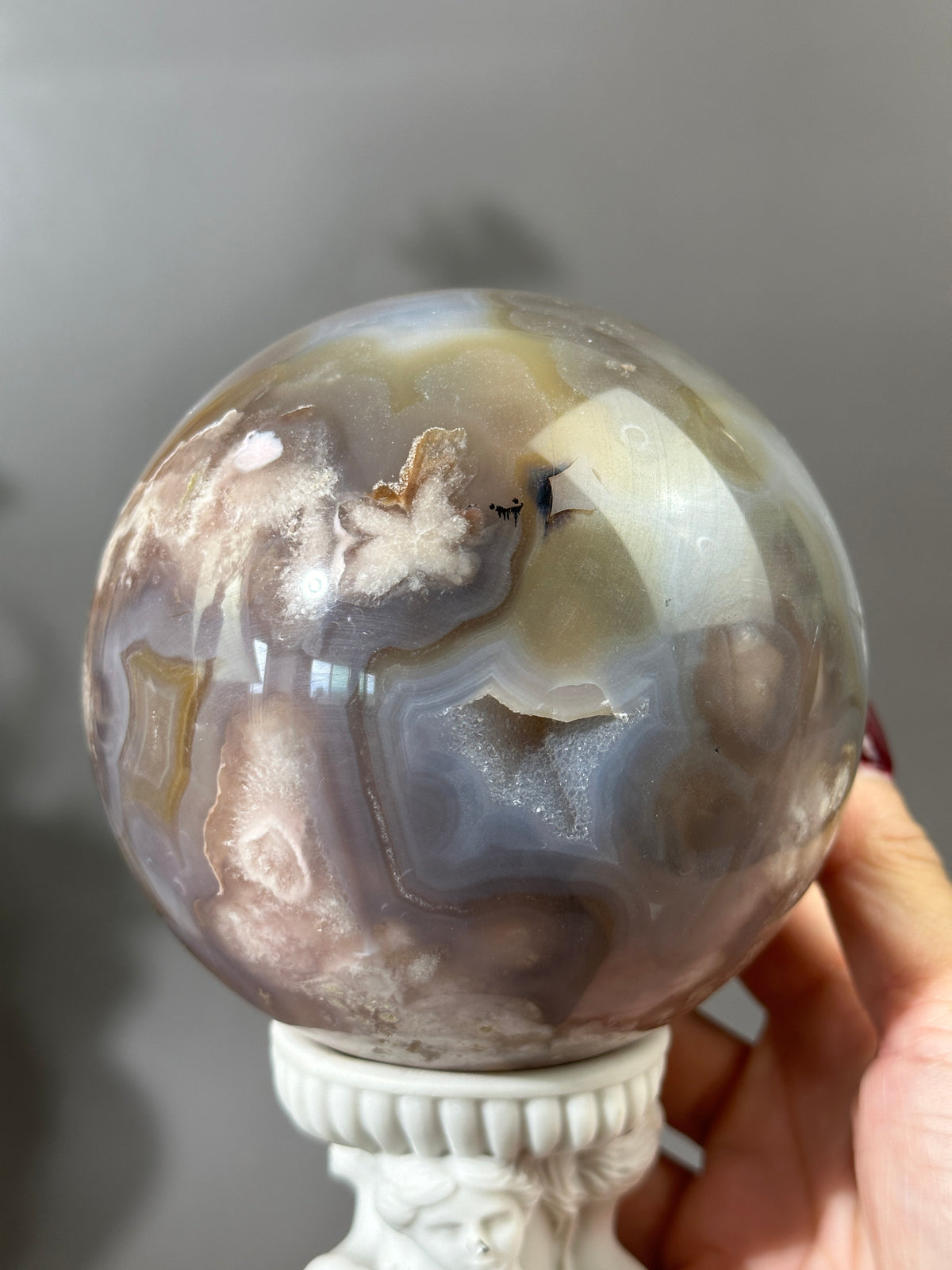 MAVIS 102mm Moody n Groovy Statement Flower Agate Sphere