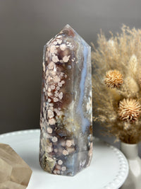 TIGER LILY Statement Flower Agate 7.75” Tower w/ Blue Rivers and Raining Flowers