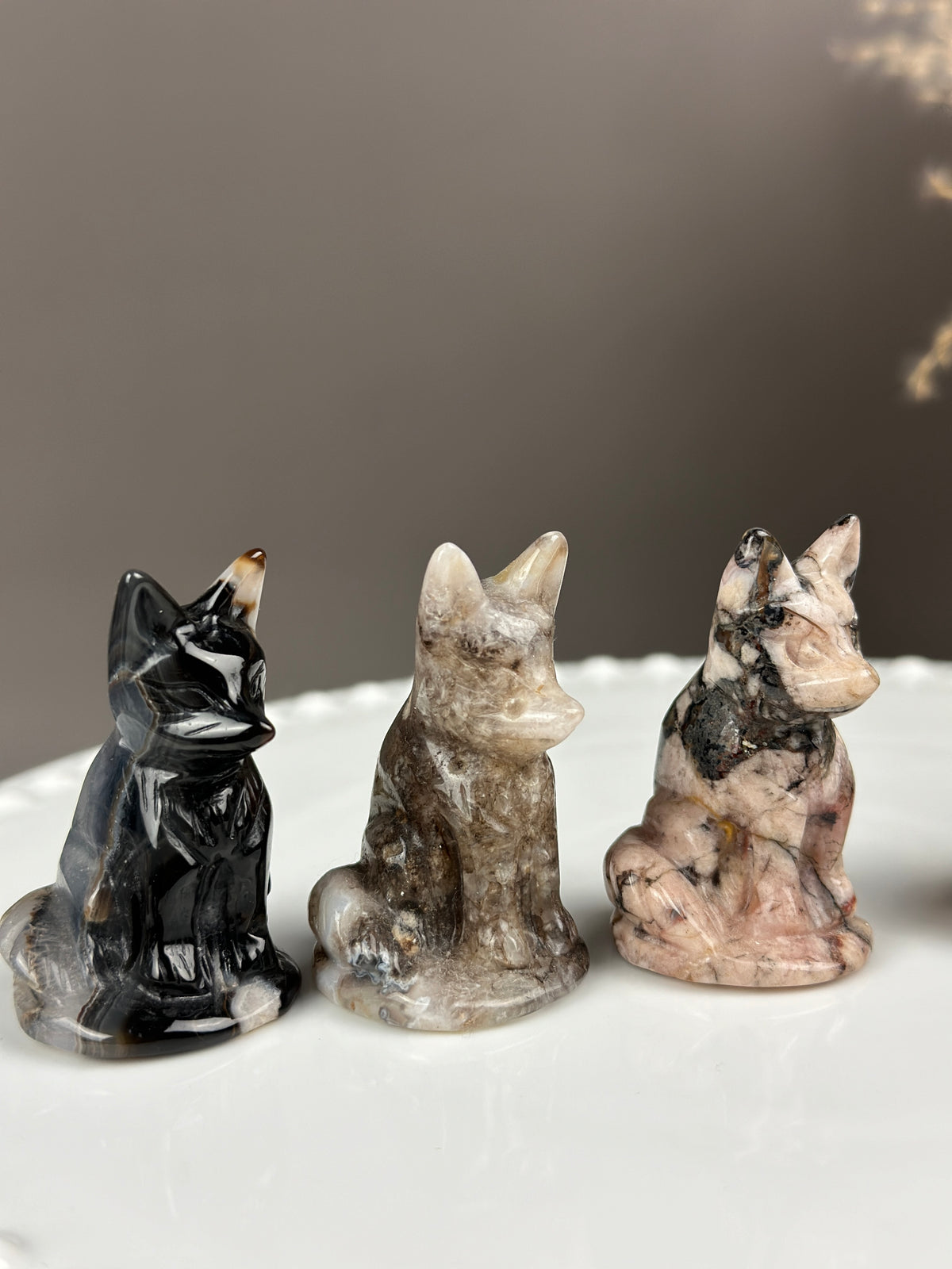 Black Flower Agate Small Crystal Fox Carvings
