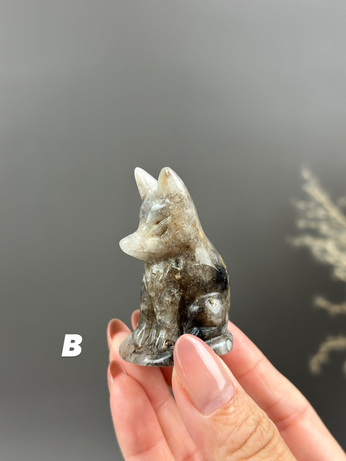 Black Flower Agate Small Crystal Fox Carvings