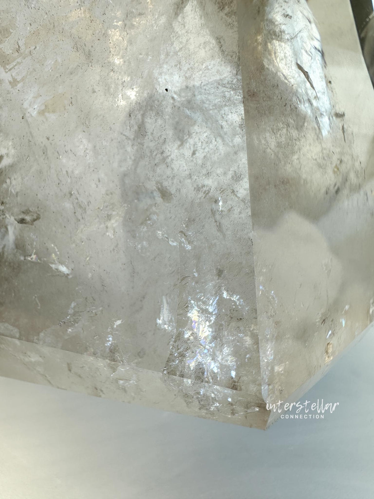 PEGASUS XXL Phantom Quartz Tower with Rainbows