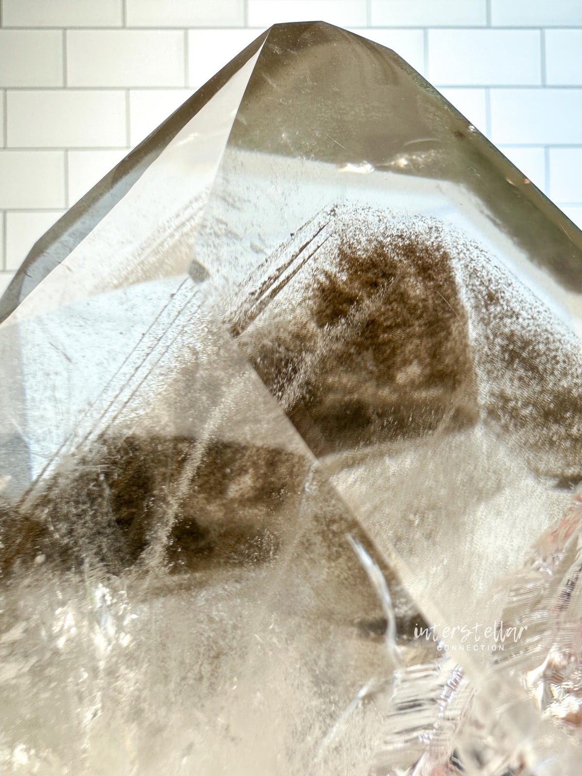 PEGASUS XXL Phantom Quartz Tower with Rainbows