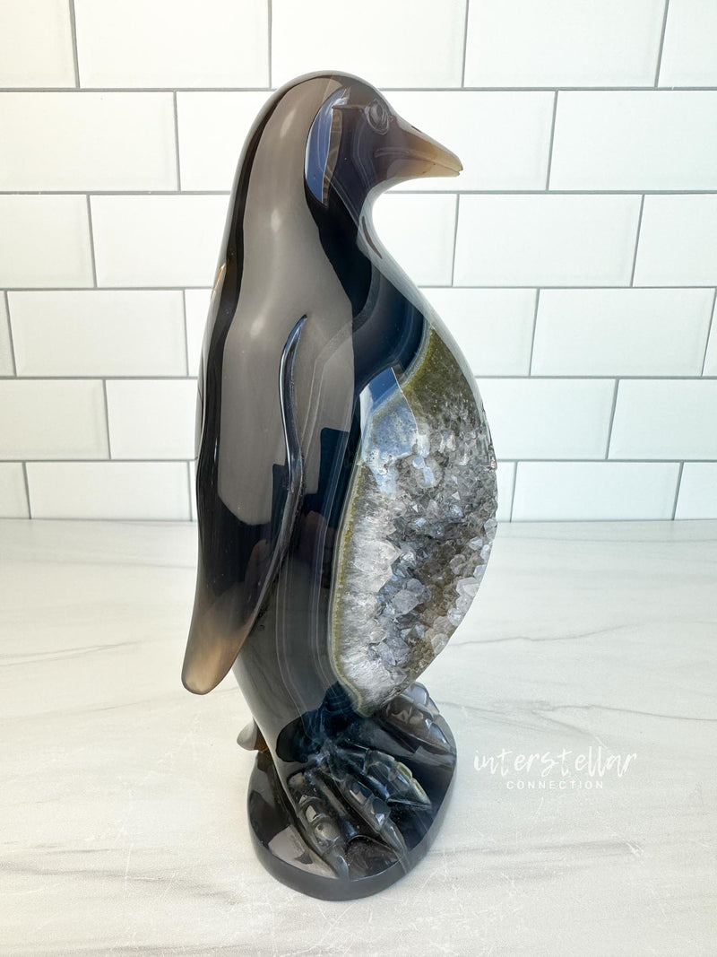 PENGUIN - Blue Agate Geode Quartz Penguin Carving