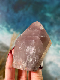 Pink Lithium Tower "Este"