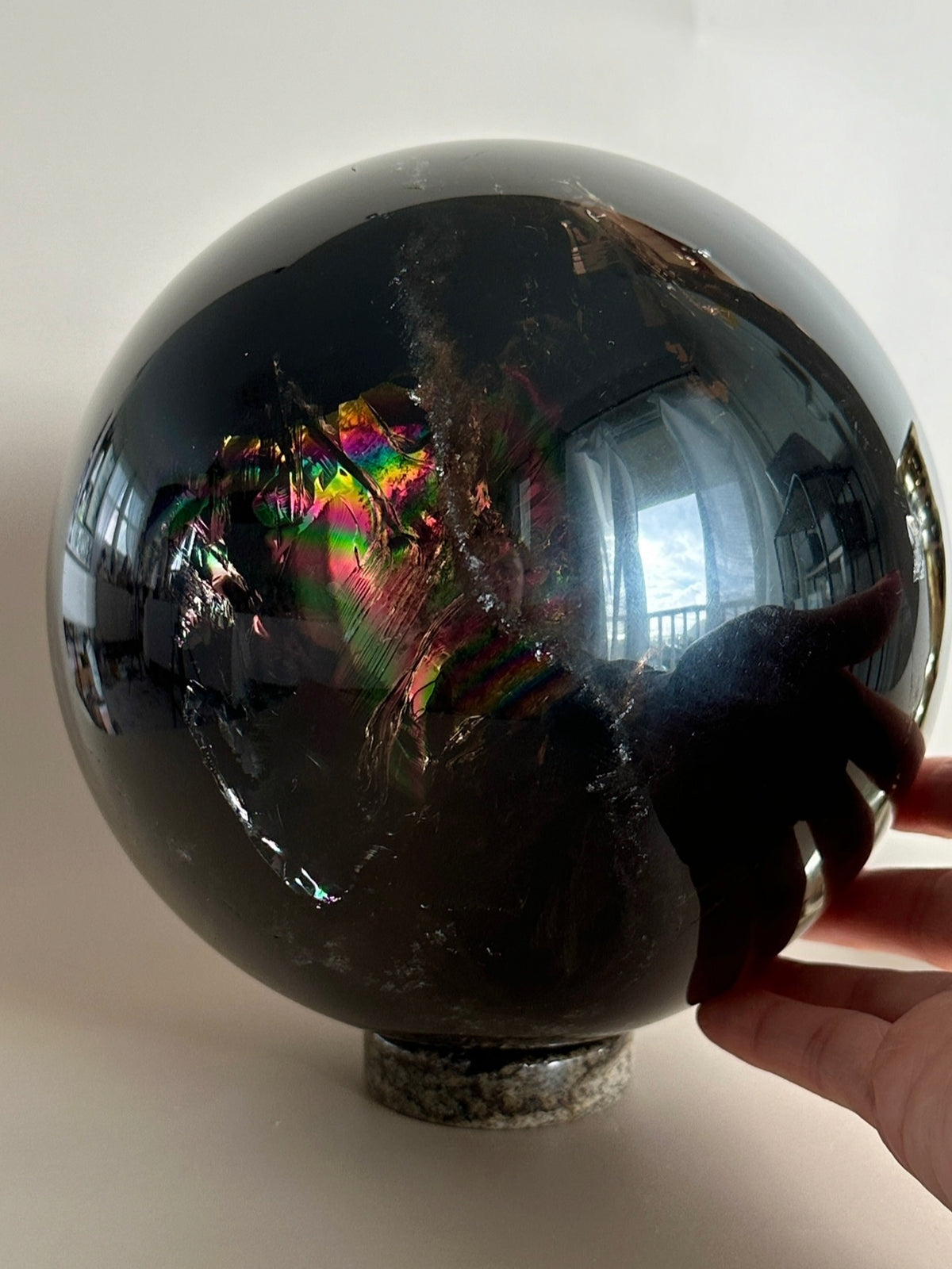 BLACK MIRROR XXL Smoky Sphere with Rainbows
