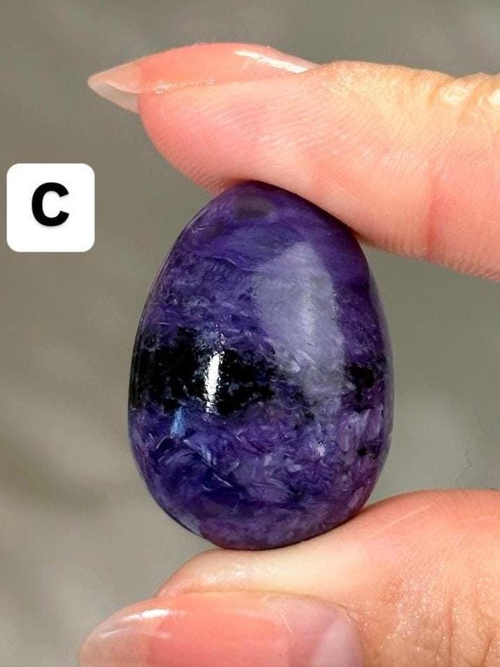 Cute Charoite Egg Palmstone High Quality Purple Charoite Pocket Stone from Russia Crystal Egg for Gifting and Meditation